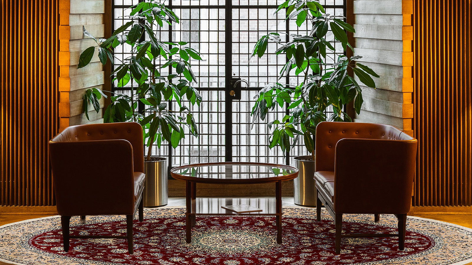 敷くだけではない、絨毯の魅力